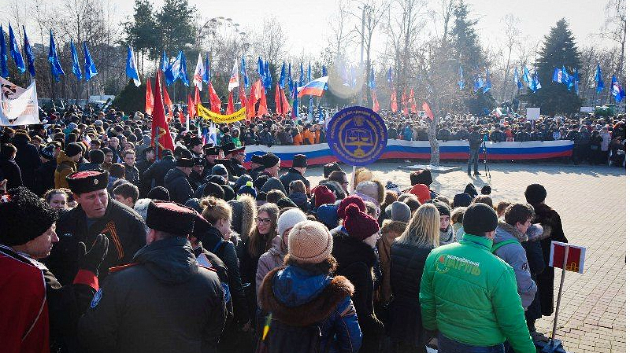 Учащиеся Академии правосудия побывали на открытии военно-патриотического месячника