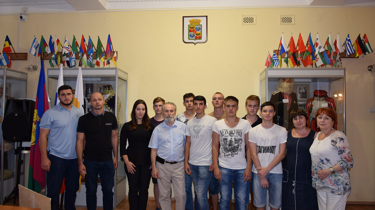 Представители национально-культурных объединений приняли участие в мероприятиях, посвя (5).JPG