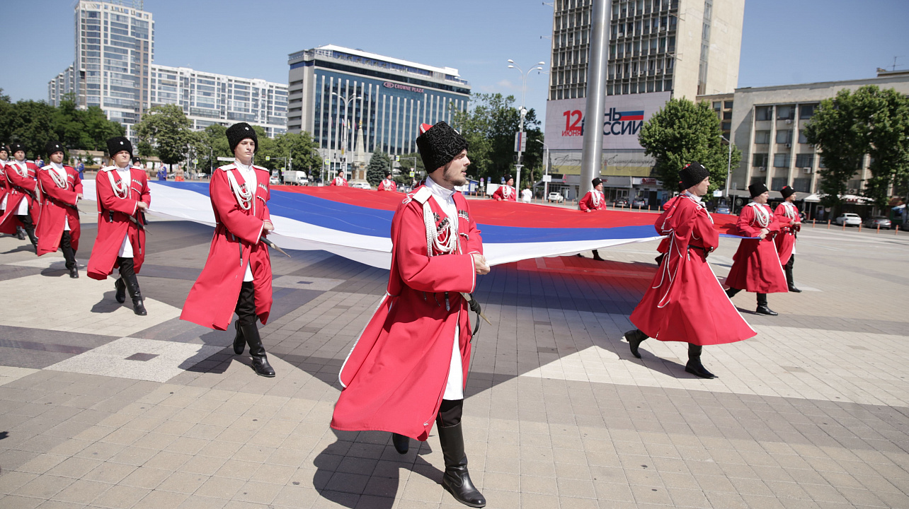 Национально-культурные объединения отпраздновали День России (18).JPG