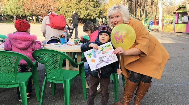 В Парке Победы состоялась викторина «Витаминная ярмарка»