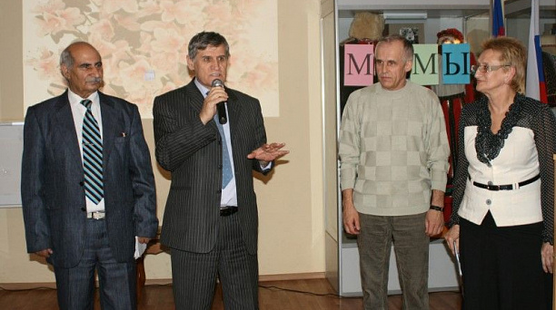 Представители национально-культурных объединений приняли участие в заседании «круглого стола», посвящённого Дню матери