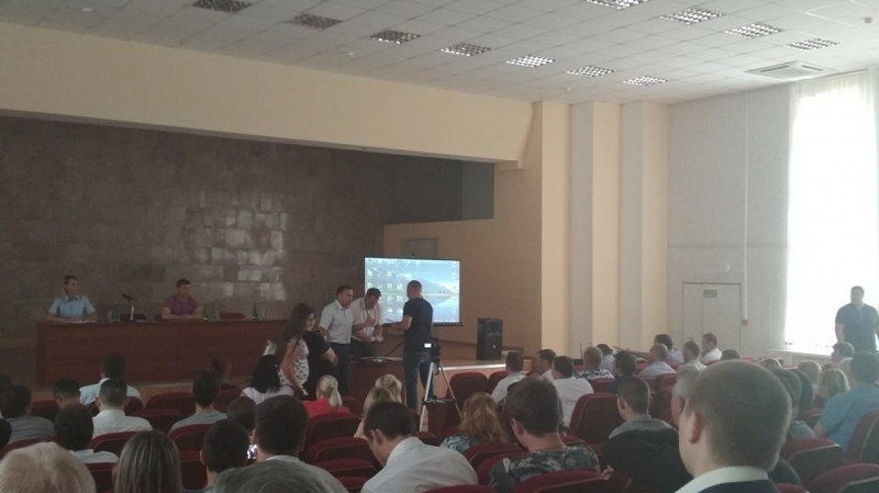 Сотрудники администрации Карасунского округа приняли участие в обучающем семинаре для членов Добровольческой народной дружины