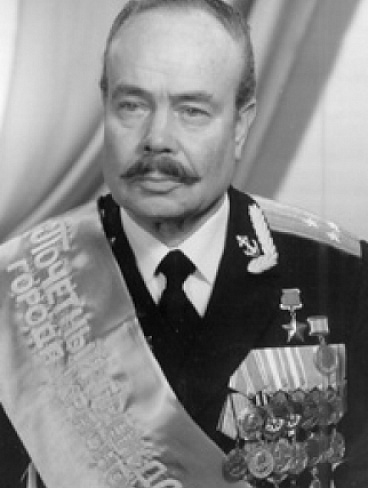 Снесарев Владимир Семенович