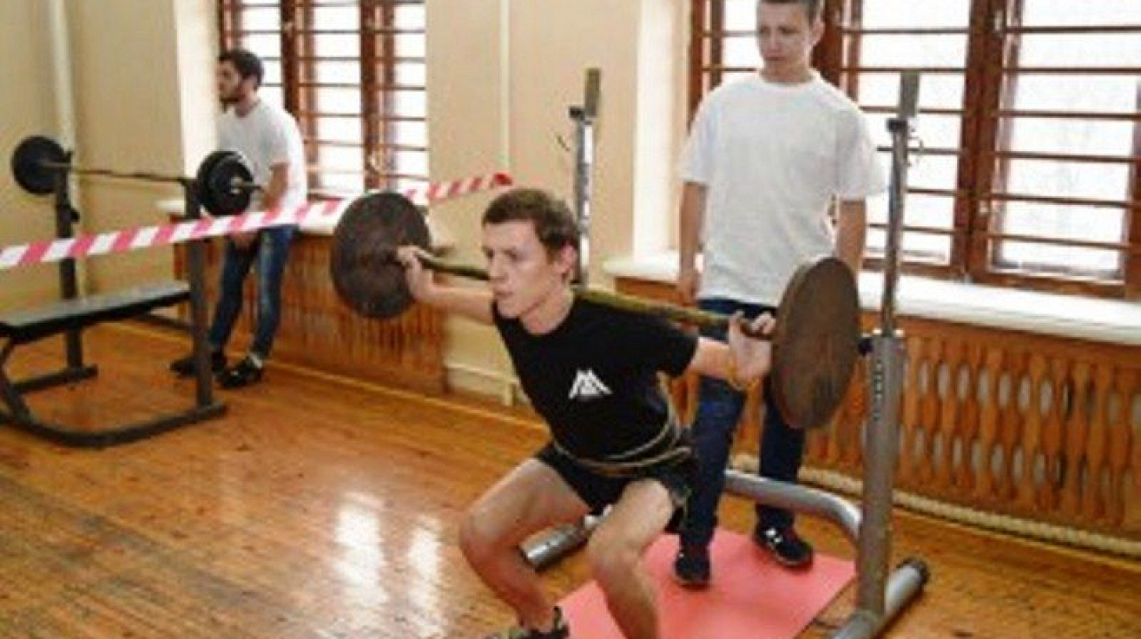 Соревнования по пятиборью в Краснодарском монтажном техникуме