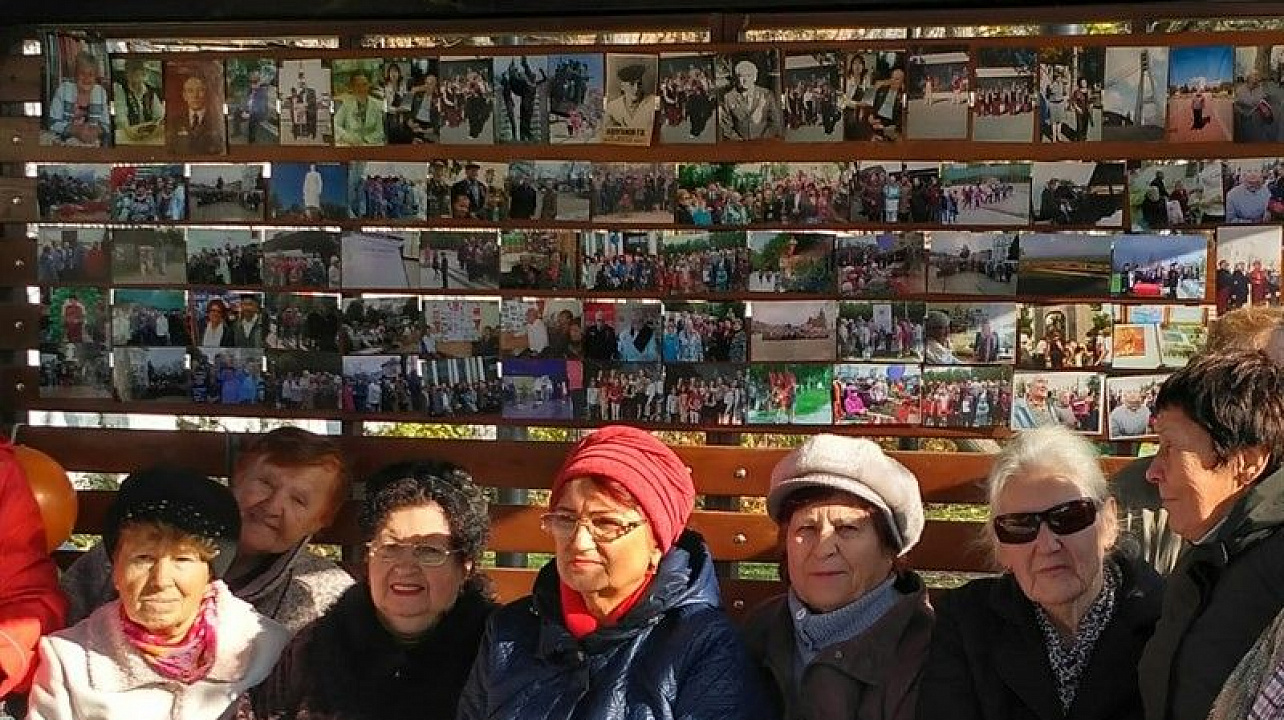 Общественная организация инвалидов, ветеранов, пенсионеров Западного округа города Краснодара отпраздновала день матери..jpg