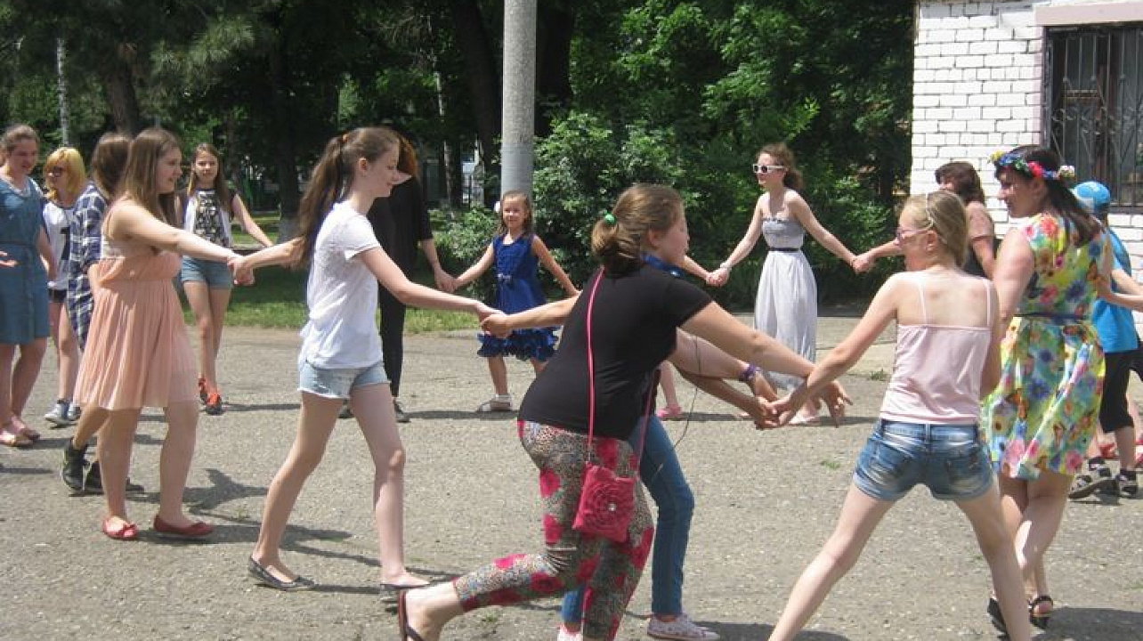 В школе № 6 прошел детский праздник