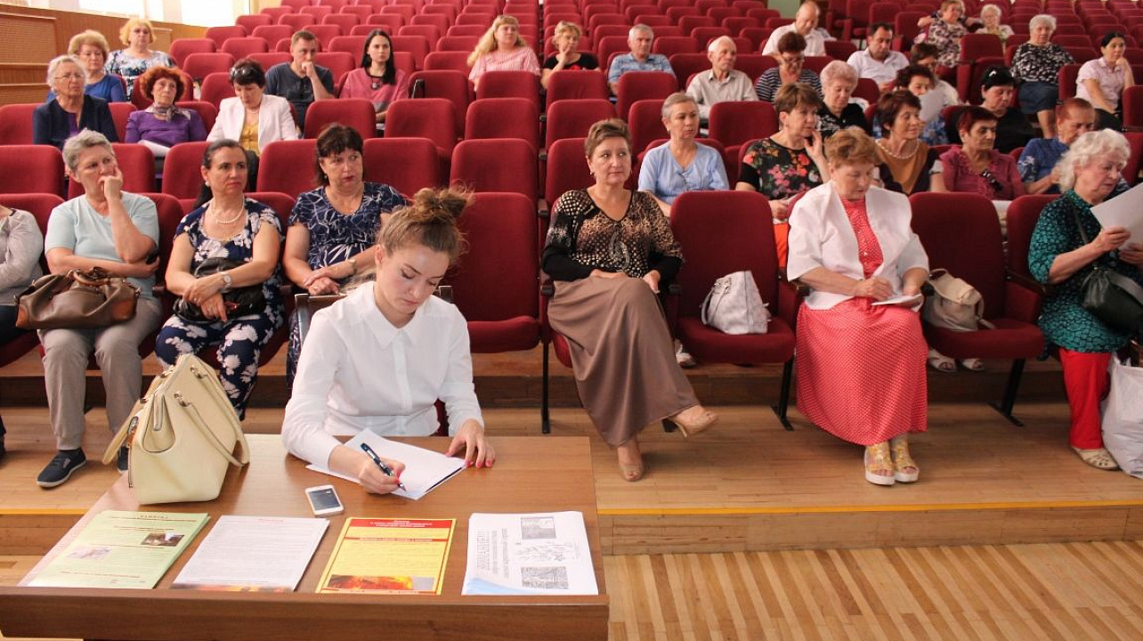 В администрации Западного округа прошло совещание по пожарной безопасности и по улучшению фитосанитарной обстановки округа