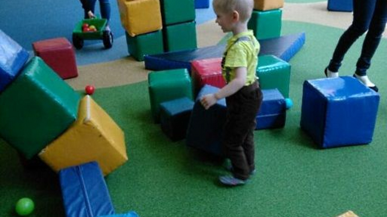 Подведены итоги действия благотворительной программы «Радость детства»