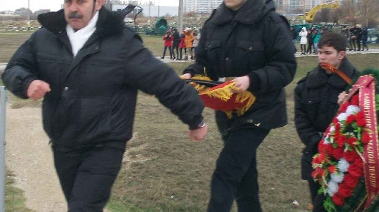 Учащиеся школы № 30 приняли участие в военно-патриотической акции «Бескозырка-2016»