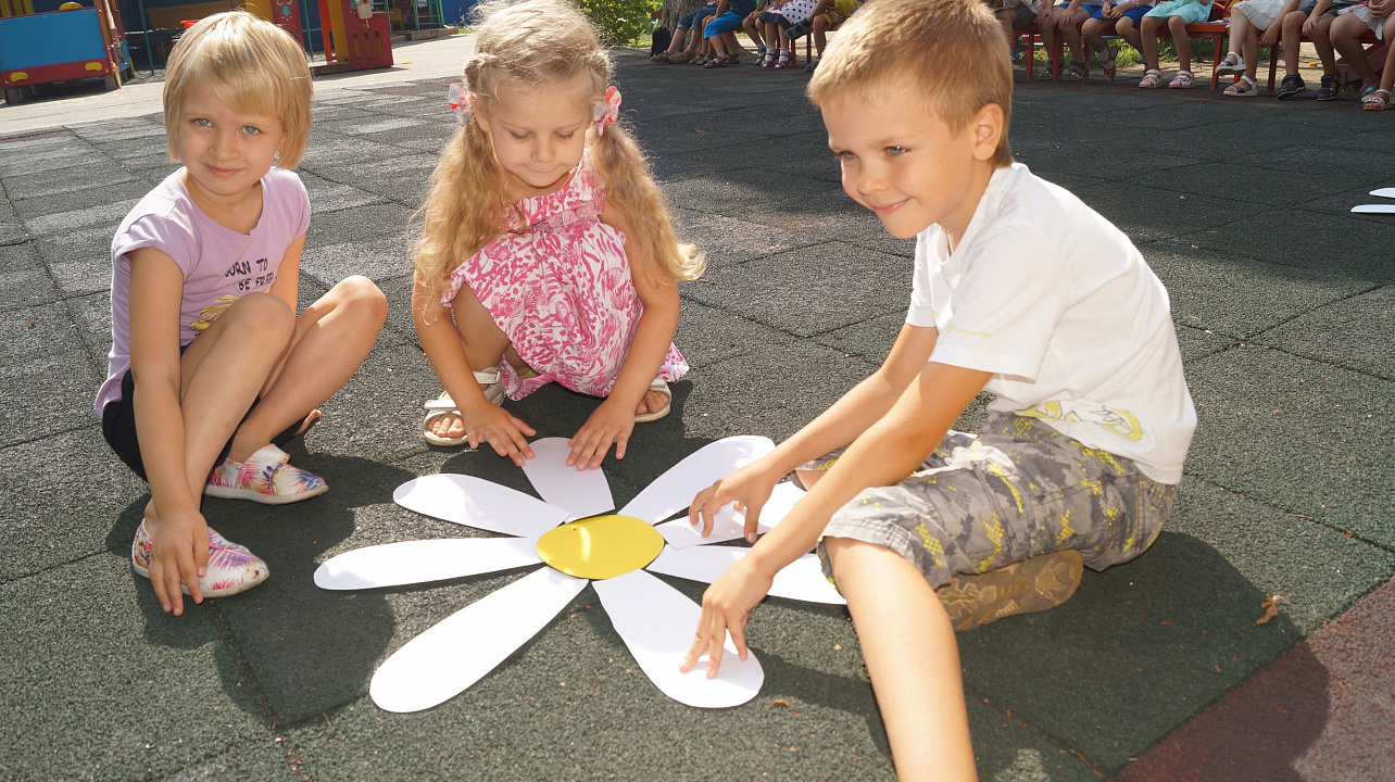 В детском саду Западного округа провели праздник цветов