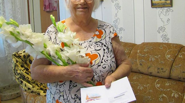 Президент России Владимир Путин поздравил с юбилеем жительницу Центрального округа