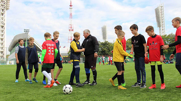 Масштабный футбол