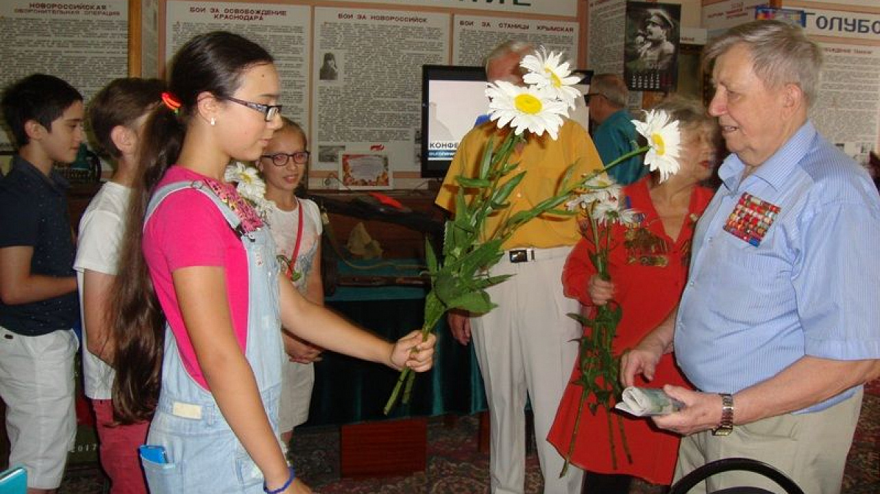 В музее им. Г.К.Жукова прошла встреча ветеранов ВОВ с молодежью