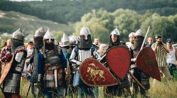 На площади им. А. С. Пушкина пройдет фестиваль по артистическому фехтованию и боевому танцу