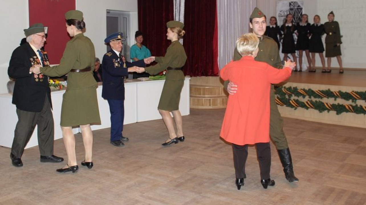 В Центральном округе прошел торжественный прием блокадников и защитников Ленинграда
