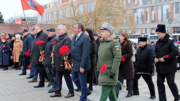 Казаки почтили память неизвестных солдат