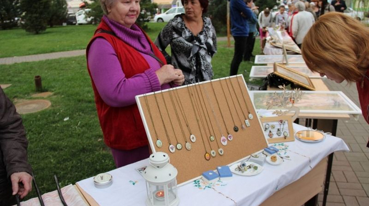Западный округ отметил День города большим праздником в Юбилейном микрорайоне