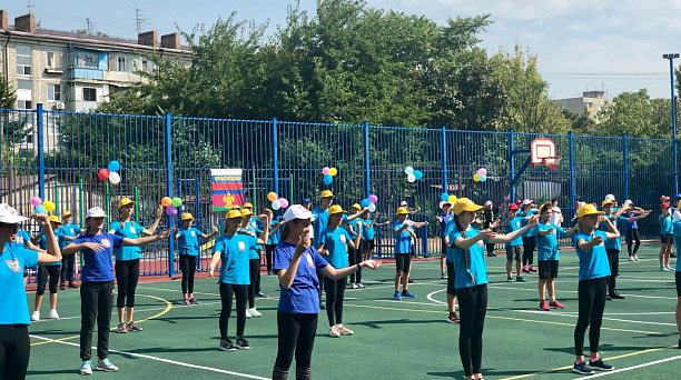 В лицее №64 открылась новая многофункциональная площадка