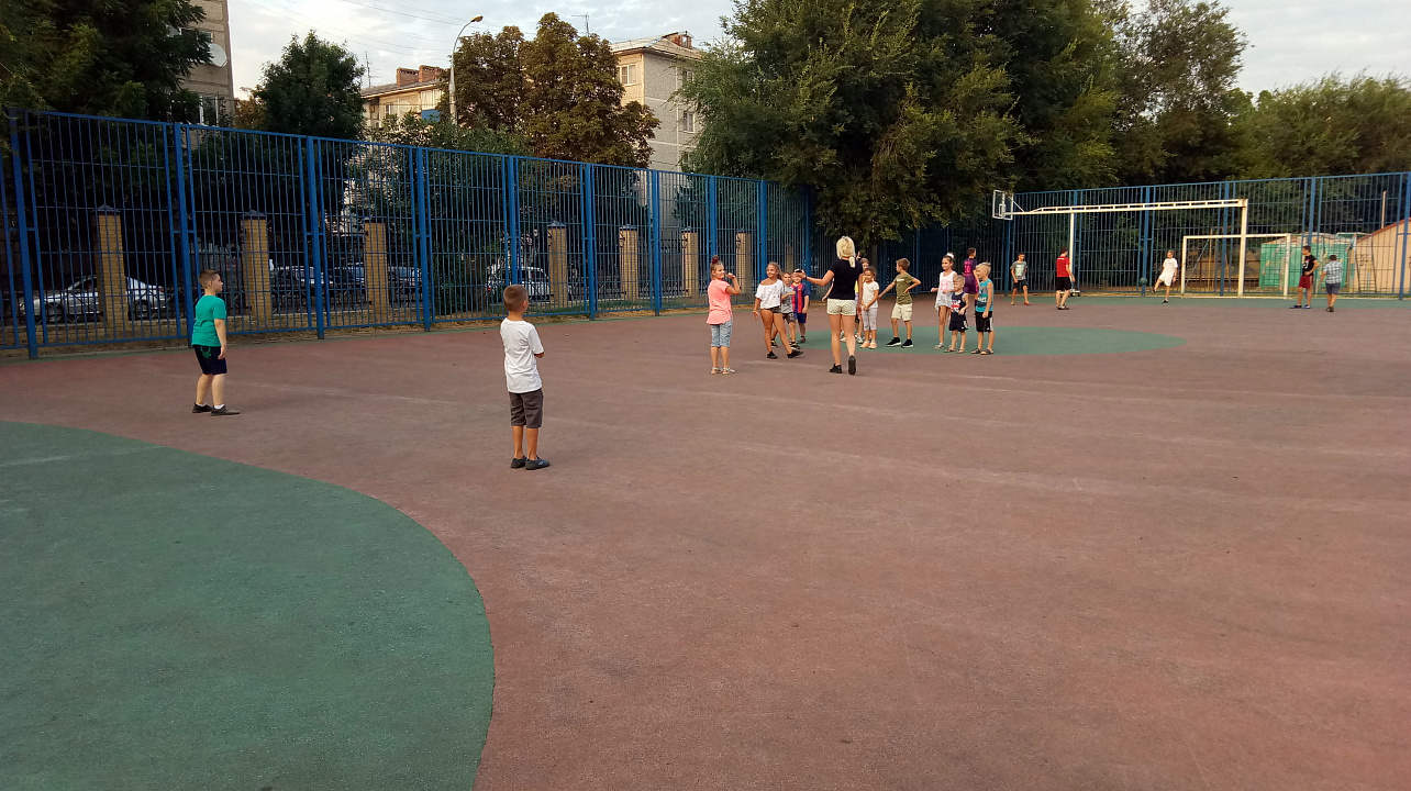 Вечерняя площадка школа 28.08.2017