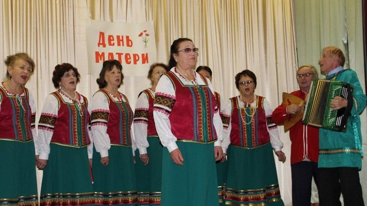 Члены общественной организации «ВОИ» Центрального округа отметили День матери (6).jpg