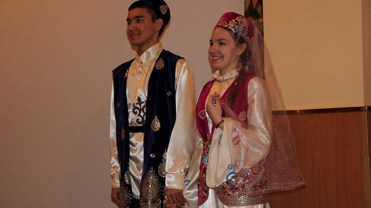 Заседание клуба интернациональной дружбы посвятили истории и культуре татар (8).jpg