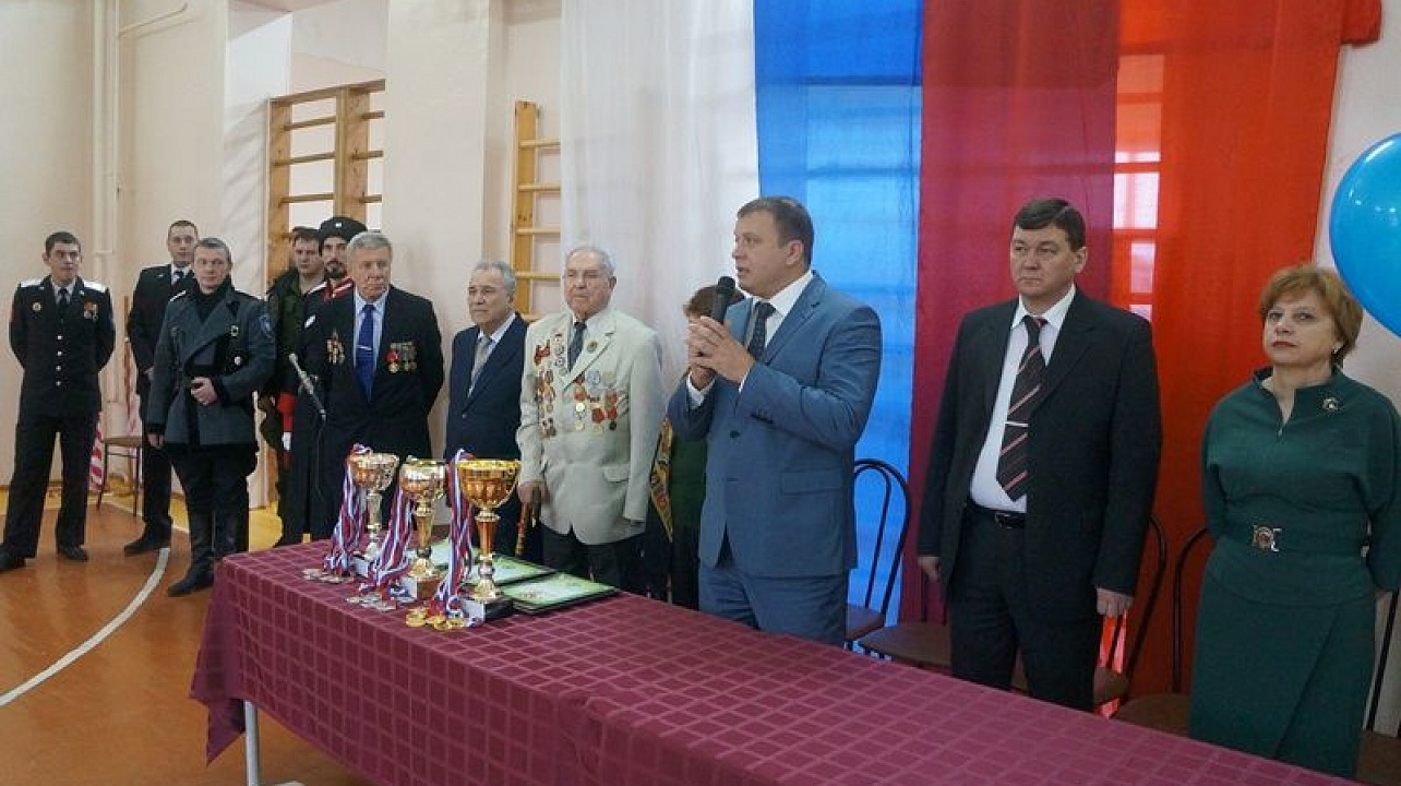 Глава Западного округа открыл окружной этап ХIV краевого фестиваля по гиревому спорту