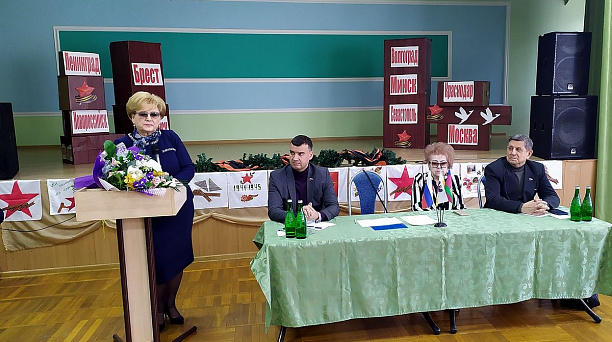 В Комсомольском микрорайоне состоялась встреча Веры Галушко с активом избирательного округа № 11