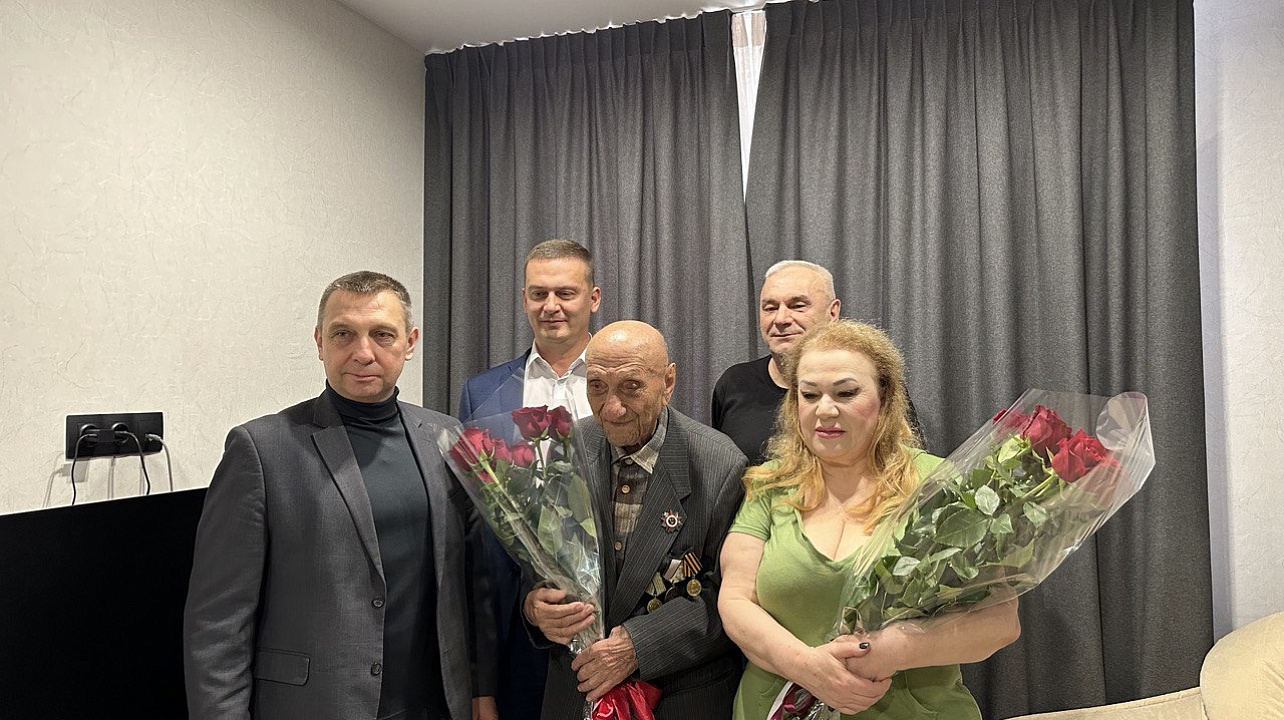 Ветерану Великой Отечественной войны Айказу Аракеловичу Овсепяну исполнилось 100 лет
