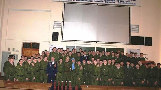 Ветераны локальных конфликтов провели урок мужества для курсантов Военно-воздушной академии