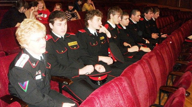 В концертном зале Кубанского казачьего хора