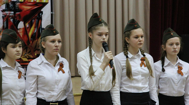 Учащиеся школы №67 приняли участие в окружном конкурсе «Песня в солдатской шинели»