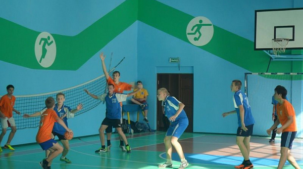 В Центральном округе прошли финальные игры по гандболу