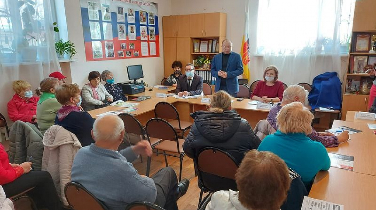 В Центральном округе с председателями органов ТОС обсудили актуальные вопросы