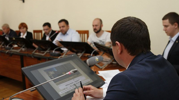 В Краснодаре выбрали рекомендованный дизайн городских баннеров