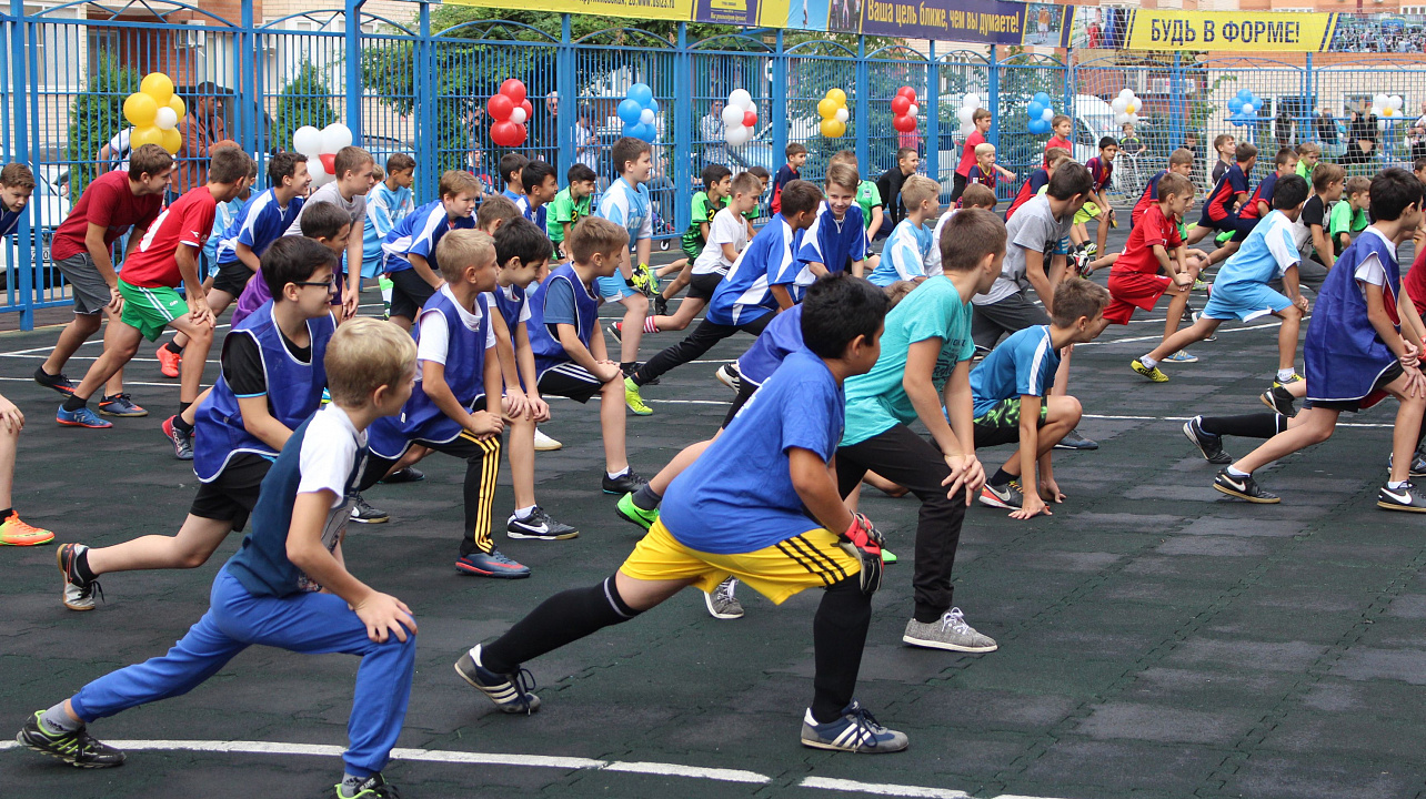 В Краснодаре стартовал турнир по мини-футболу на Кубок главы