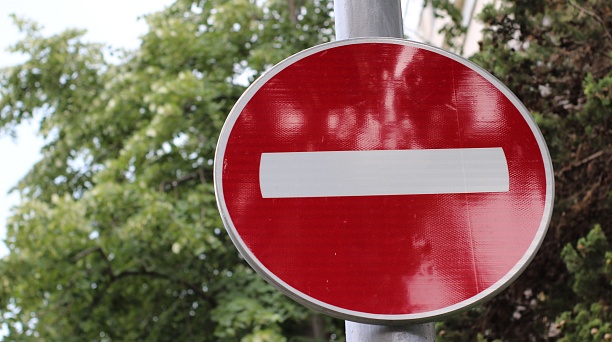 На участке по ул. им. Гоголя временно ограничат движение транспорта