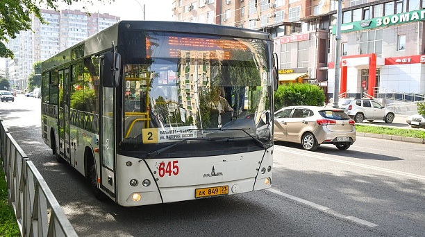 В микрорайоне Гидростроителей изменится схема движения более 10 маршрутов общественного транспорта