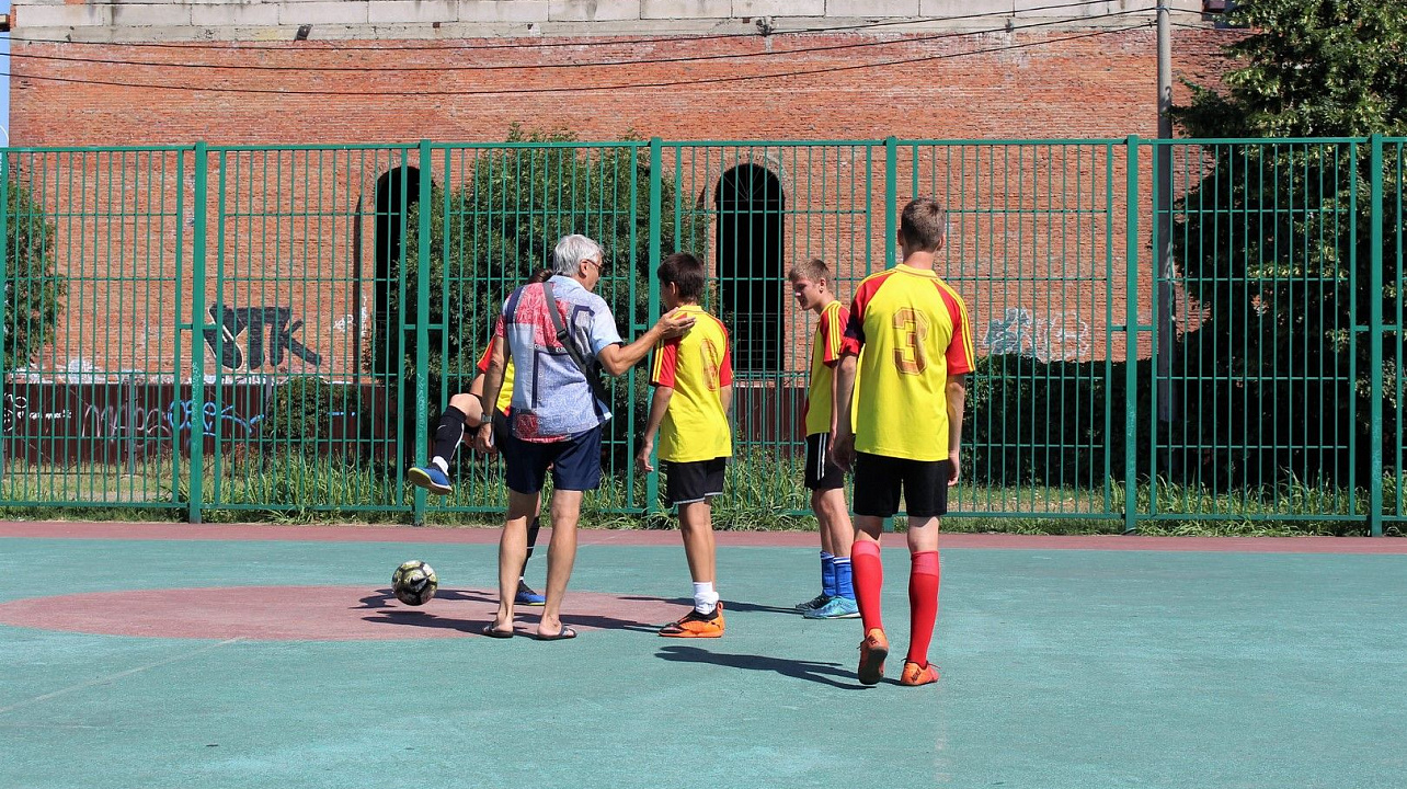 Определились финалисты Западного внутригородского округа