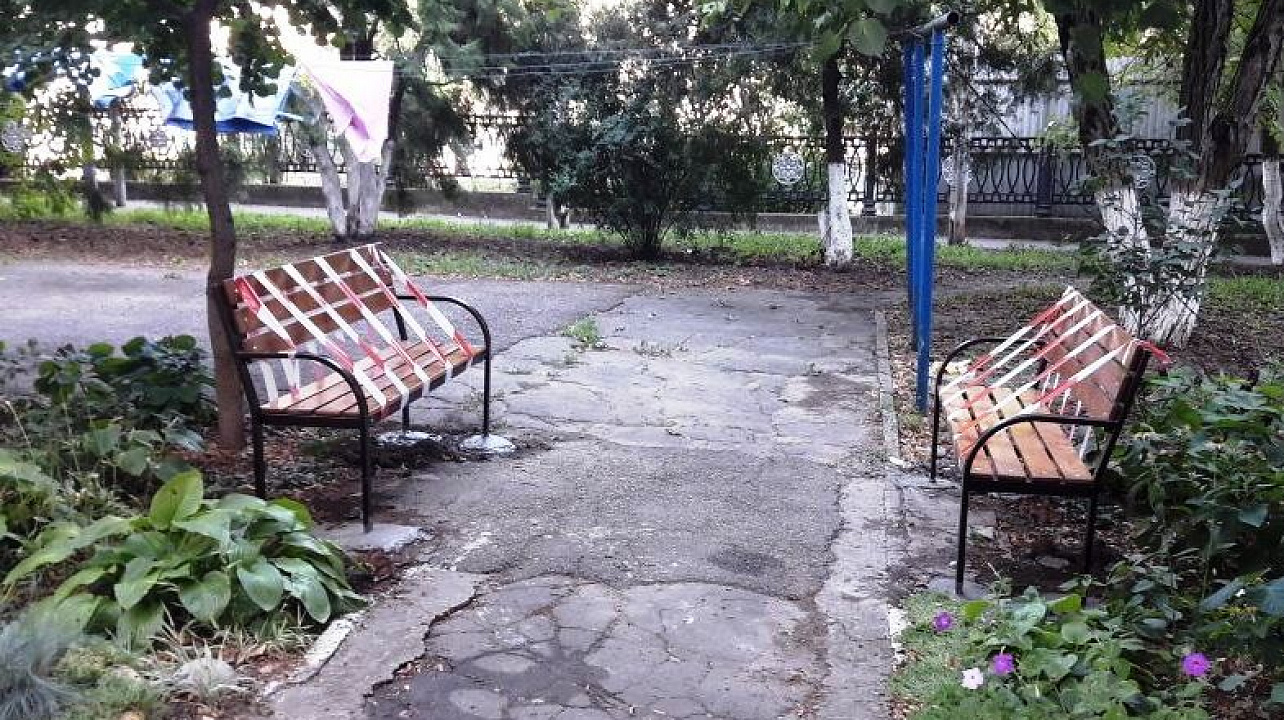 В Западном округе продолжается выполнение наказов избирателей