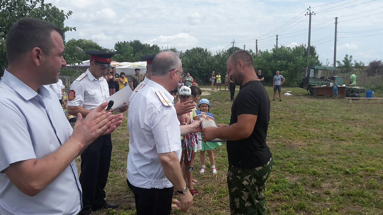 Казачьи игры в хуторе Ленина