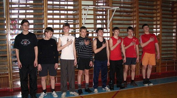 Студенты торгово-экономического колледжа приняли участие в спортивном фестивале