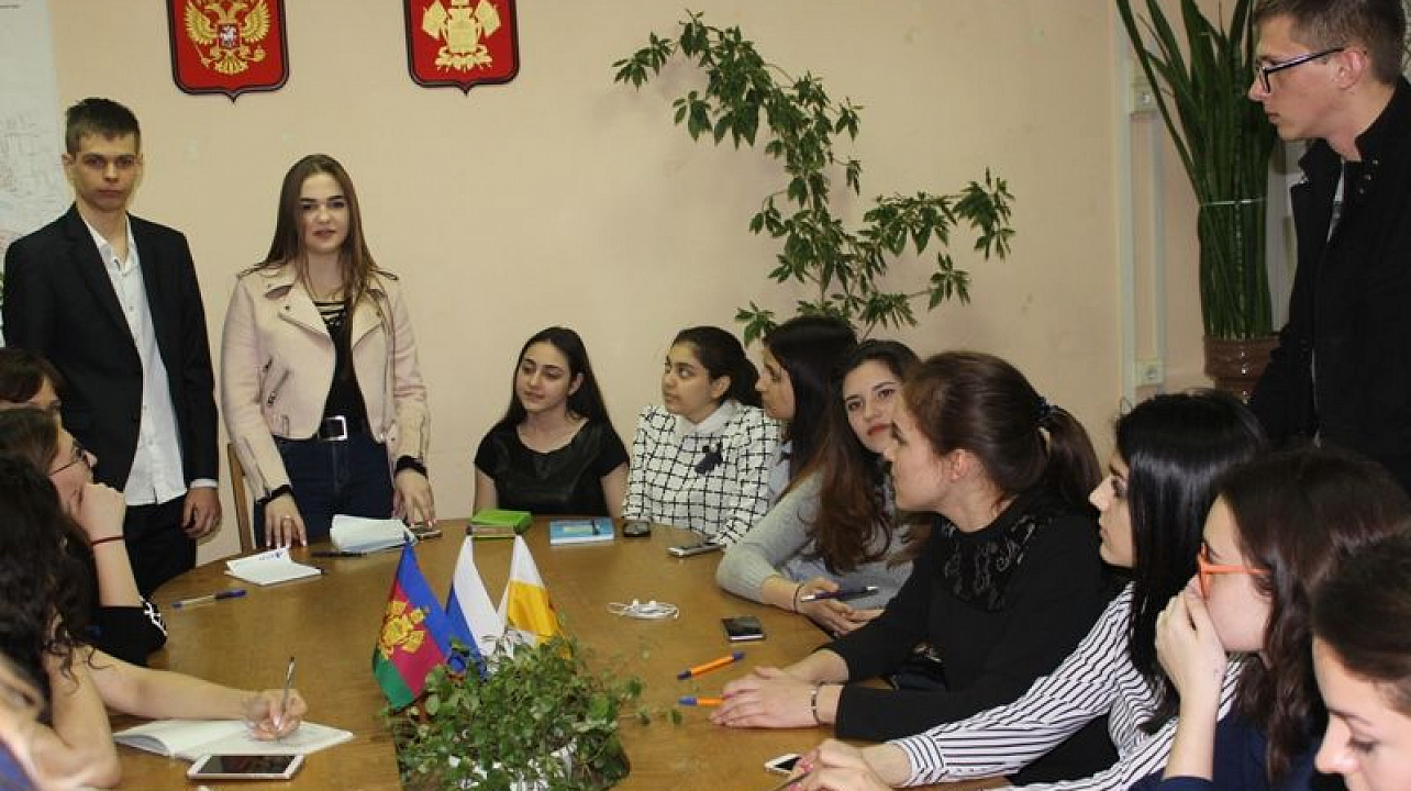 В администрации Центрального округа состоялось заседание молодёжного Совета