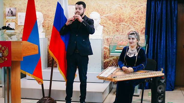 В Краснодаре в музее им. Е. Д. Фелицына открылся стенд города-партнёра Еревана