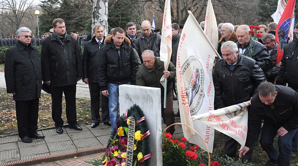 В Краснодаре прошел митинг, посвященный памяти погибших в Чечне