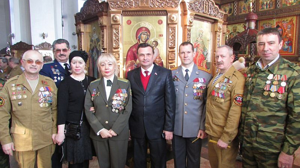 Афганцы помолились за погибших боевых товарищей