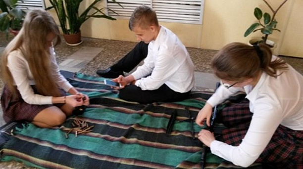 В гимназии № 92 готовятся к окружному военно-спортивному конкурсу