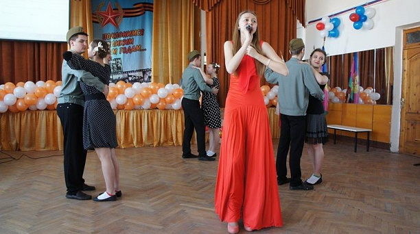 Окружной этап городского конкурса инсценированной военно-патриотической песни прошел в школе № 31