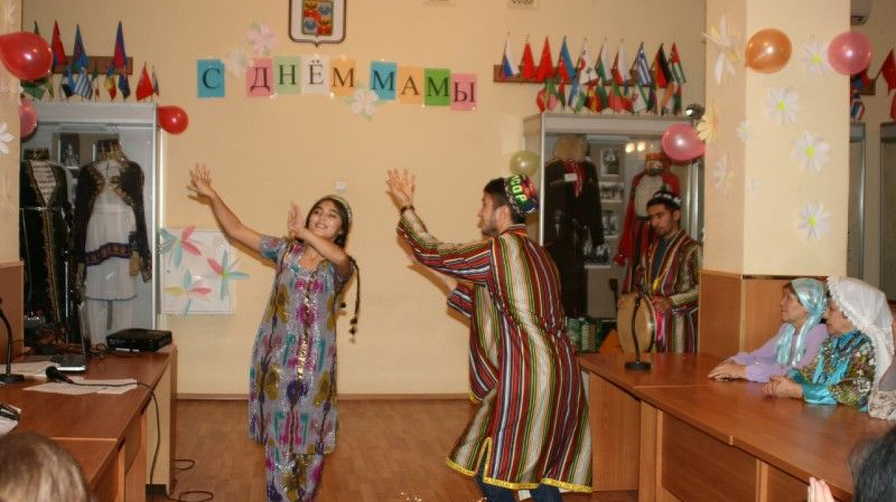 Межнациональный праздник, посвящённый Дню матери, состоялся в Краснодаре (10).JPG