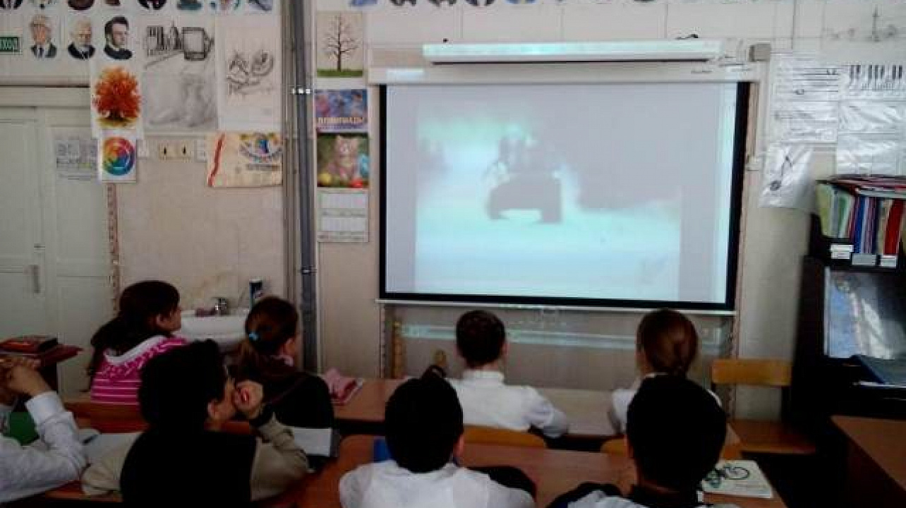 67 показы фильмов.jpg