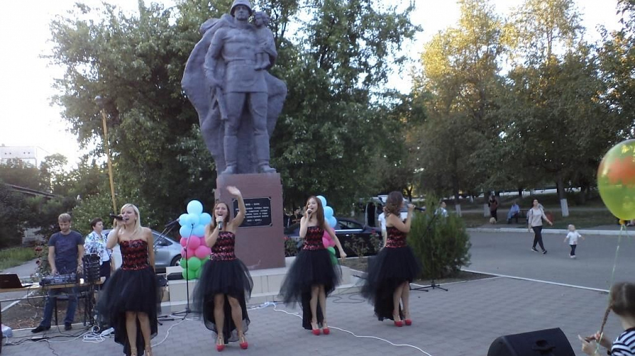 Жители Белозерного отметили день поселка